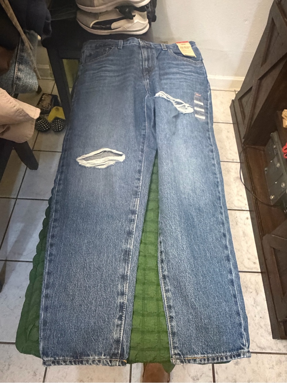 Levi's Women's Straight Leg Distressed Jeans - Blue